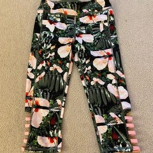 Floral cropped leggings